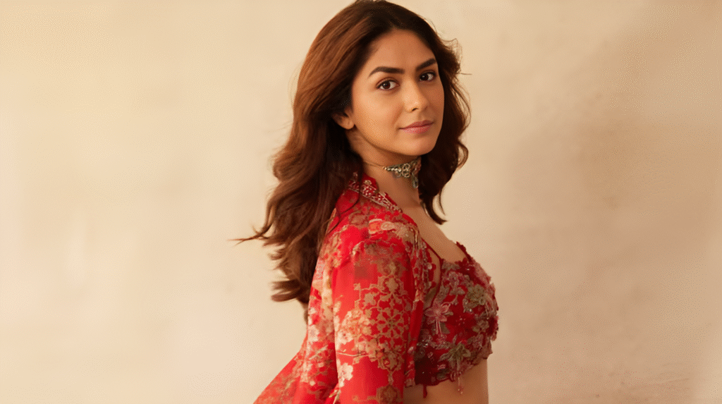 https://bollywoodlife.blog/dhanush-mrunal-dating-rumours/
